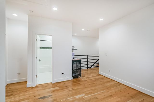 5209 Gano Street, Houston, TX 77009