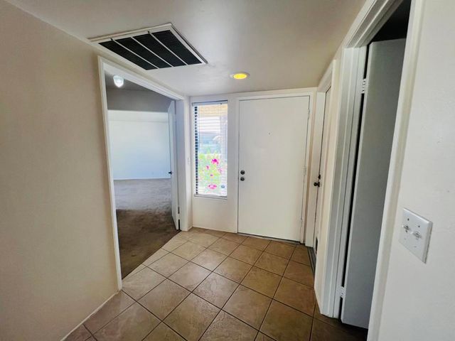 35615 Paseo Circulo E, Cathedral City, CA 92234