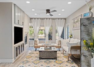 5350 E DEER VALLEY Drive 1250, Phoenix, AZ 85054