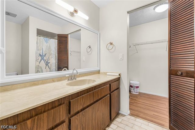 3906 SE 11th PL 604, Cape Coral, FL 33904