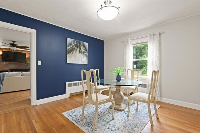 335 Moosehill Road, Walpole, MA 02032