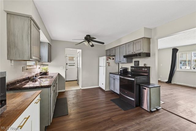 1540 E 298th Street, Wickliffe, OH 44092