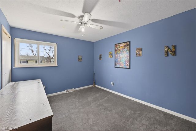 1540 E 298th Street, Wickliffe, OH 44092