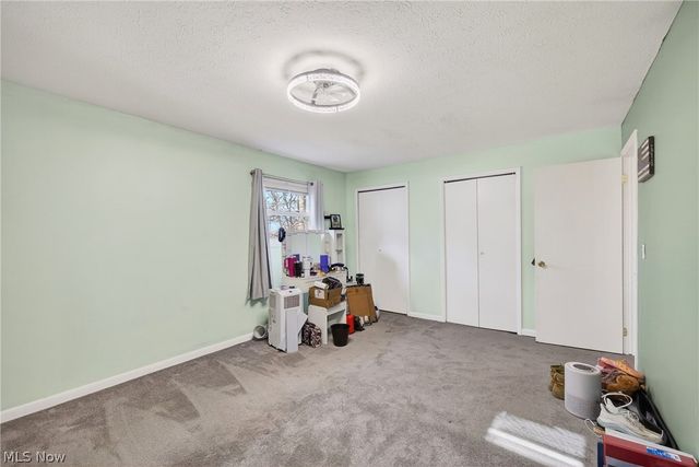 1540 E 298th Street, Wickliffe, OH 44092