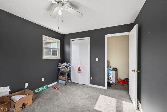 1540 E 298th Street, Wickliffe, OH 44092