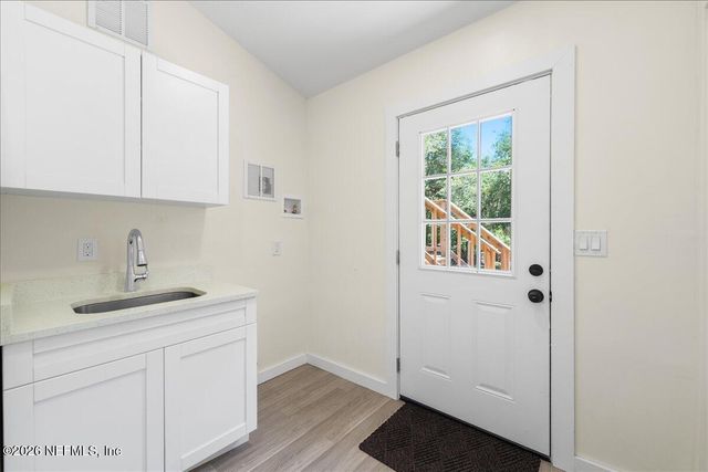821 S 14TH Street, Palatka, FL 32177