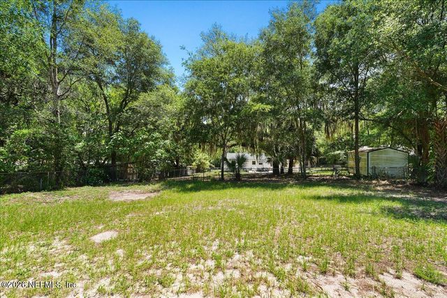 821 S 14TH Street, Palatka, FL 32177