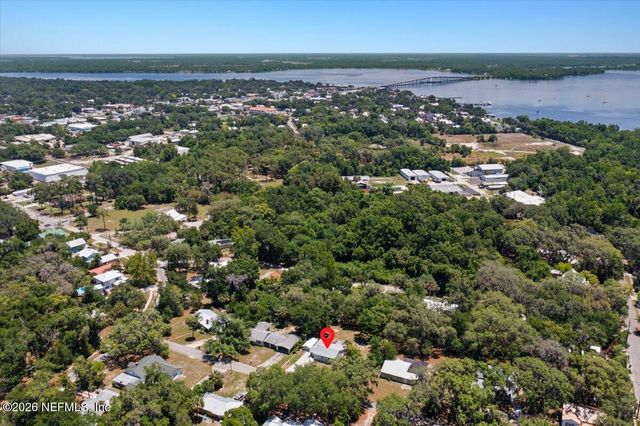 821 S 14TH Street, Palatka, FL 32177