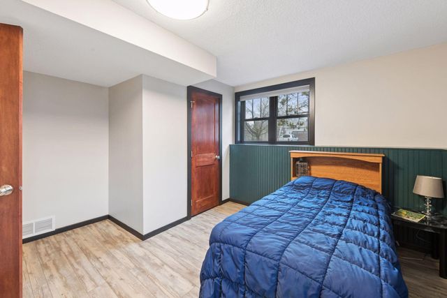 316 Lakeview Terrace Boulevard, Waconia, MN 55387