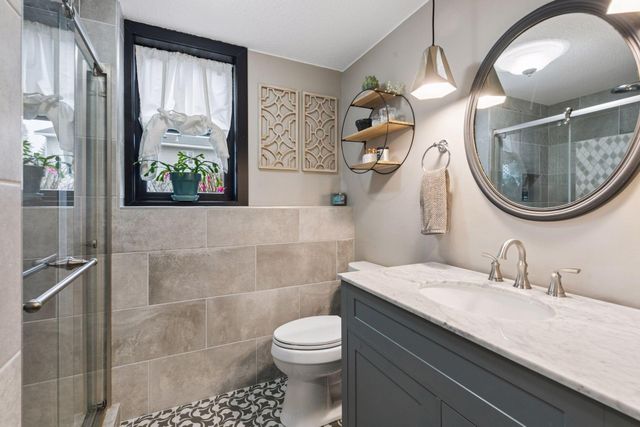 316 Lakeview Terrace Boulevard, Waconia, MN 55387