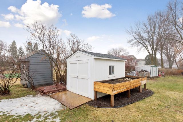 316 Lakeview Terrace Boulevard, Waconia, MN 55387