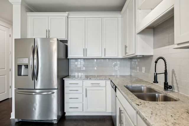 6051 Rural Plains Cir Apt 204, Franklin, TN 37064