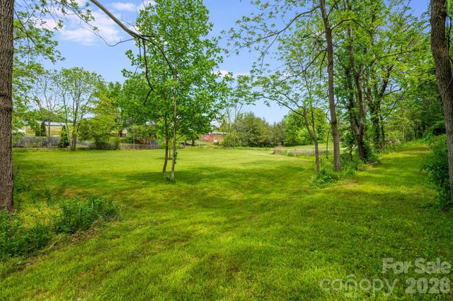 2956 New Leicester Highway, Leicester, NC 28748
