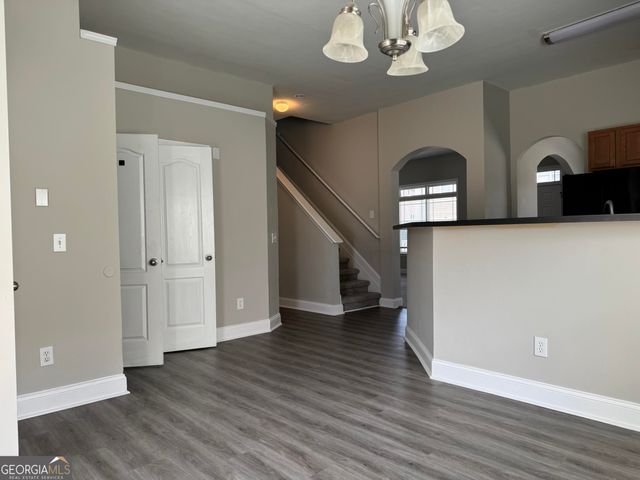 621 Ivy Brook Way, Macon, GA 31210