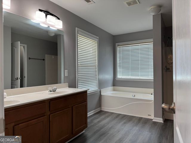 621 Ivy Brook Way, Macon, GA 31210