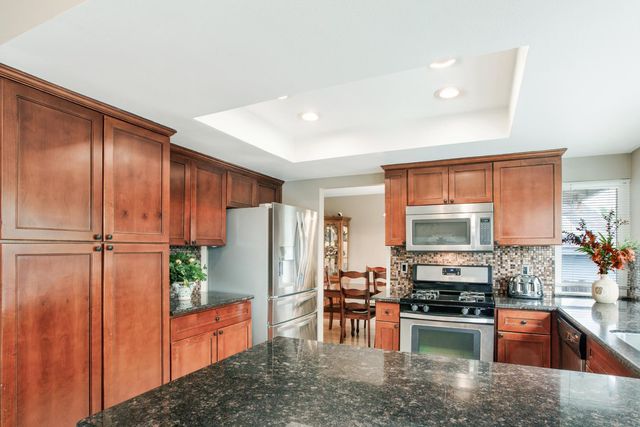 7704 Mcbeth Way, Sacramento, CA 95828