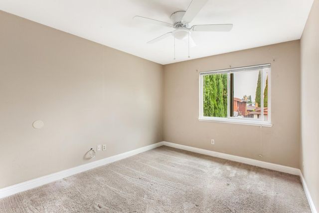 7704 Mcbeth Way, Sacramento, CA 95828