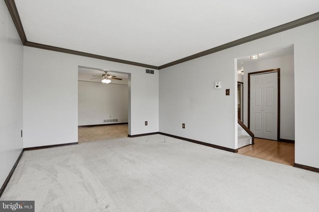 328 COURTLAND AVE, Harleysville, PA 19438