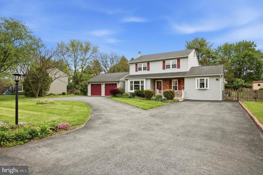 328 COURTLAND AVE, Harleysville, PA 19438