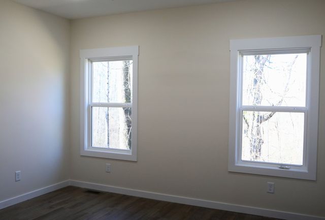 8634 Holmes Creek Road, Smithville, TN 37166