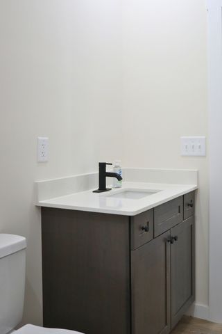 8634 Holmes Creek Road, Smithville, TN 37166