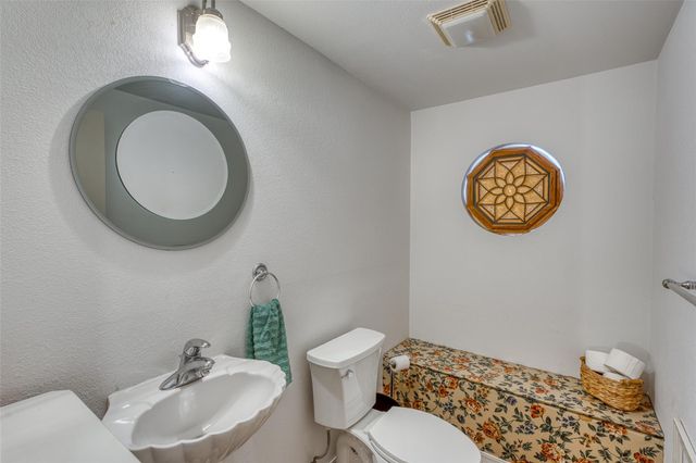 607 County Road 142, Burnet, TX 78611