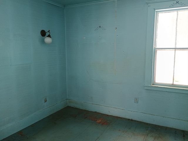 9 Olive St, Ashland, MA 01721