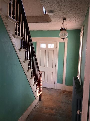 9 Olive St, Ashland, MA 01721