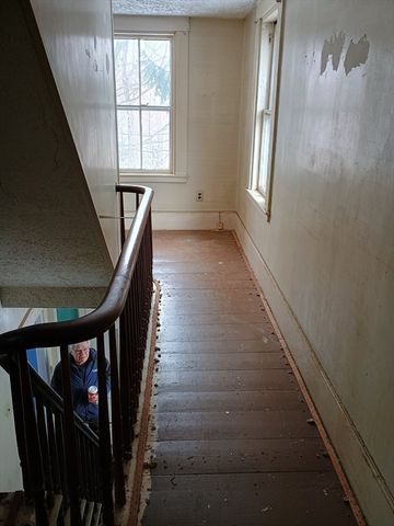 9 Olive St, Ashland, MA 01721