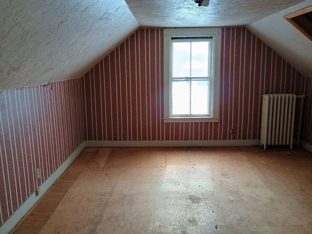 9 Olive St, Ashland, MA 01721