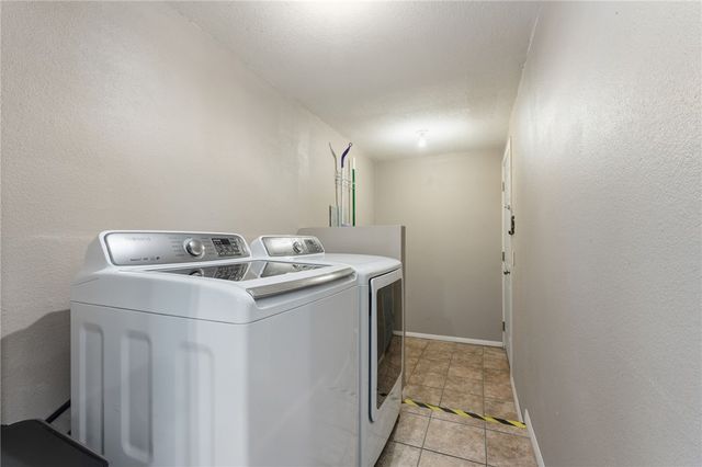 14196 Wolf Drive, Rogers, AR 72756