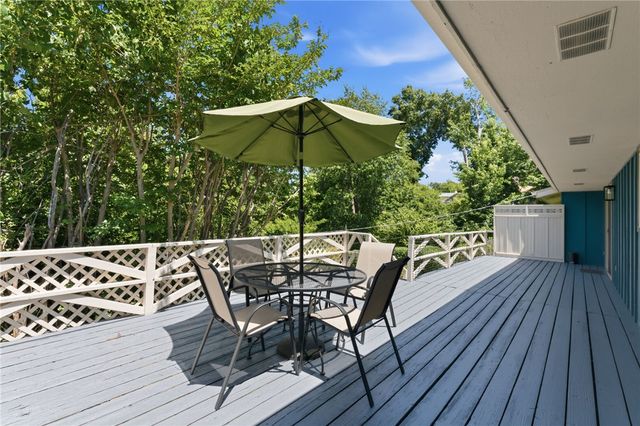 14196 Wolf Drive, Rogers, AR 72756