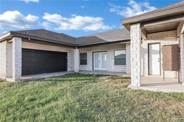 2003 N 32nd Street, Hidalgo, TX 78557