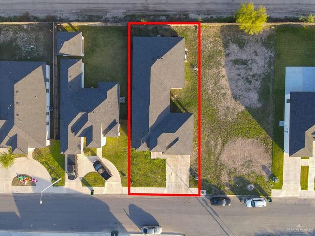 2003 N 32nd Street, Hidalgo, TX 78557