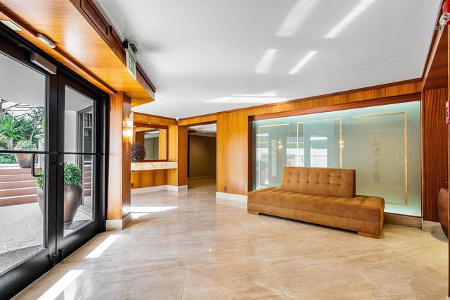 3120 S Ocean Boulevard 3-202, Palm Beach, FL 33480