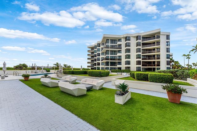 3120 S Ocean Boulevard 3-202, Palm Beach, FL 33480
