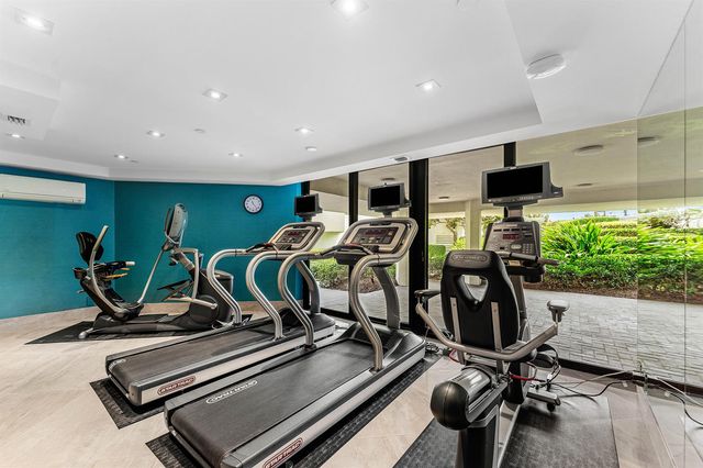 3120 S Ocean Boulevard 3-202, Palm Beach, FL 33480