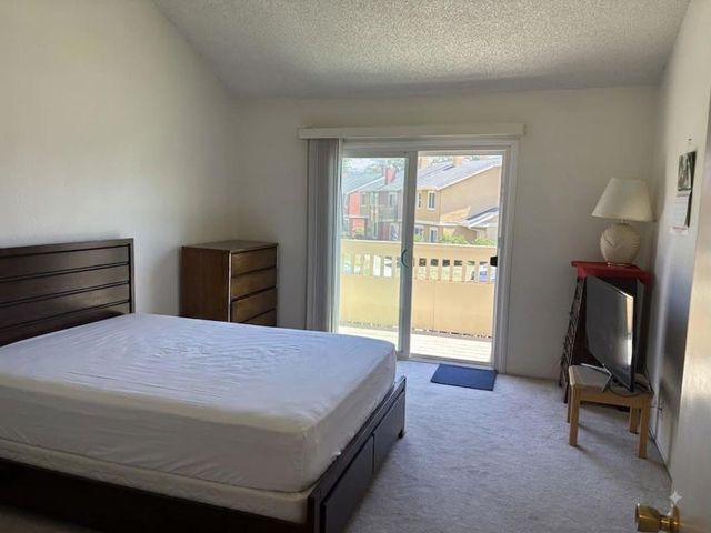 1664 Hollowcreek Place, San Jose, CA 95121