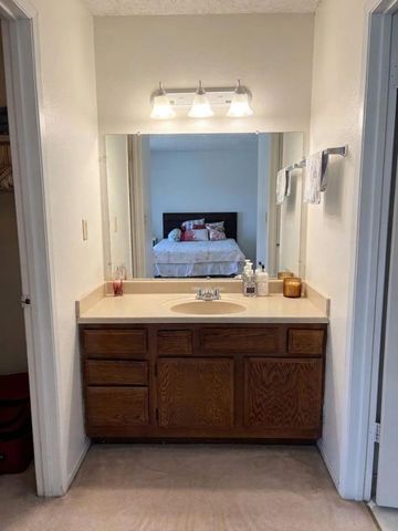 1664 Hollowcreek Place, San Jose, CA 95121