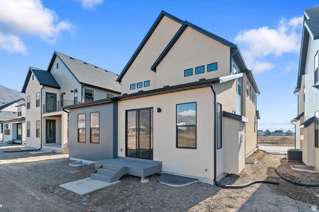 5034 W GREEN ASH LN, Highland, UT 84003