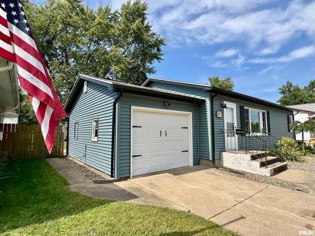 1122 GALBRAITH Drive, Clinton, IA 52732