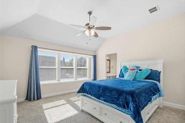 911 Royal Court, Mansfield, TX 76063