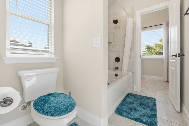 911 Royal Court, Mansfield, TX 76063