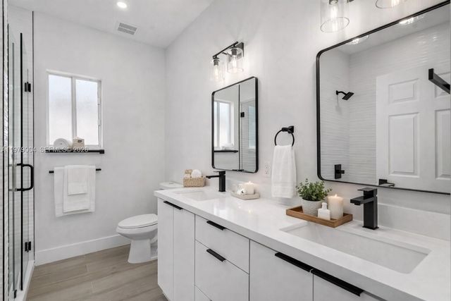 354 NE 35th Ave, Homestead, FL 33033