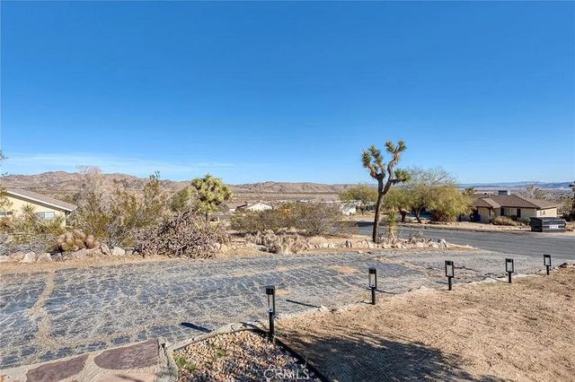 6732 San Angelo Avenue, Joshua Tree, CA 92252