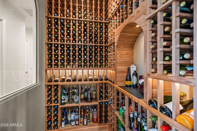 6908 E HUMMINGBIRD Lane, Paradise Valley, AZ 85253