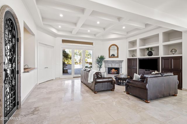 6908 E HUMMINGBIRD Lane, Paradise Valley, AZ 85253