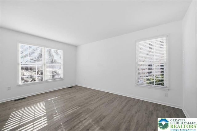 2301 Goldenrod Drive, Lower Macungie Twp, PA 18062