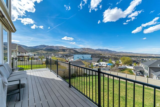 6628 W SKY BIRD CIR, Herriman, UT 84096