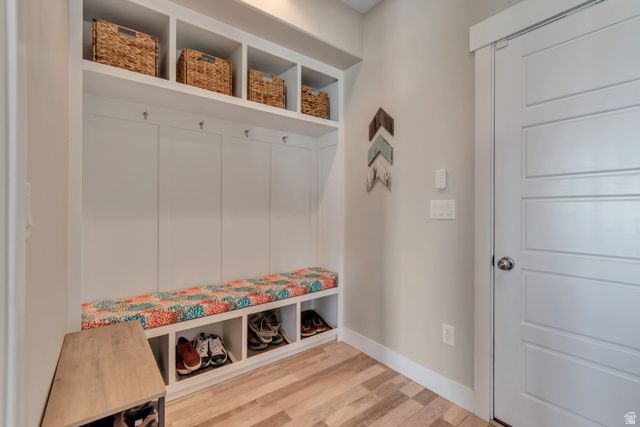 6628 W SKY BIRD CIR, Herriman, UT 84096